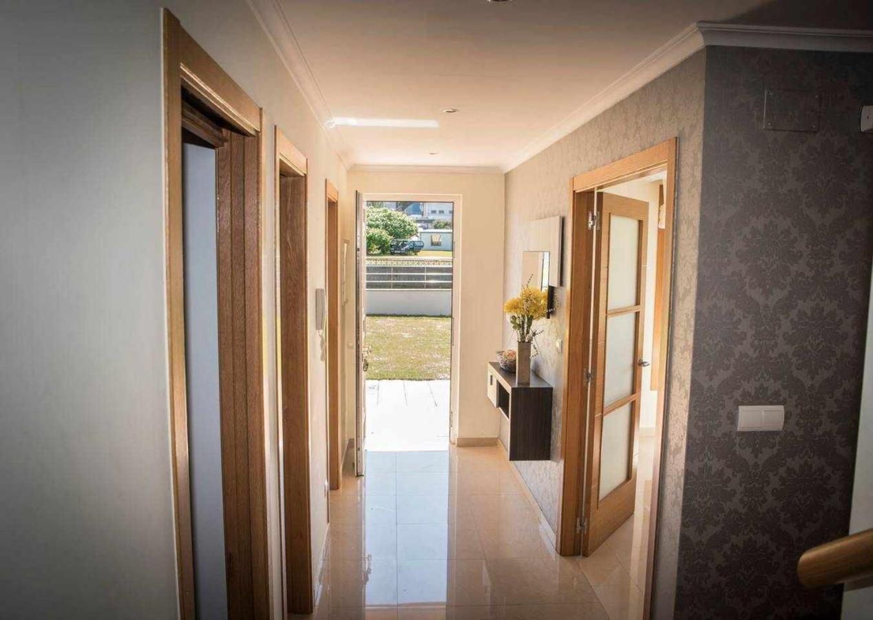 Chalet Pareado Con Jardin En 1ª Linea De Mar Villa Burela Exterior foto